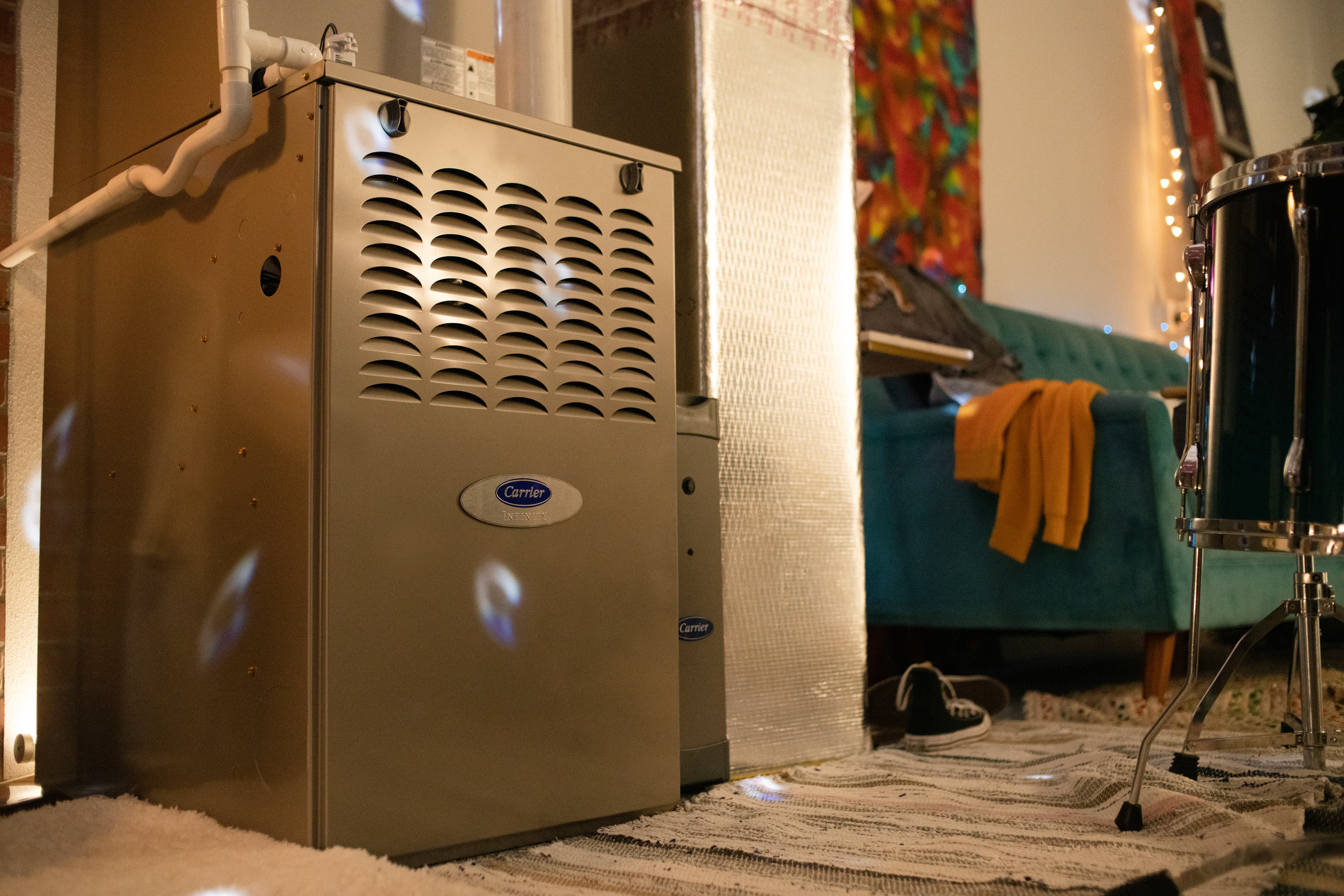 Heat pump next to condenser compared with gas furnace